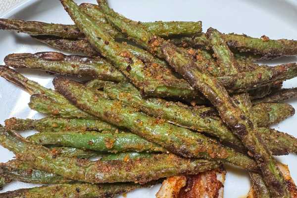 Air Fryer Green Bean Fries