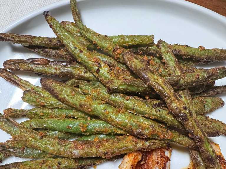 Air Fryer Green Bean Fries