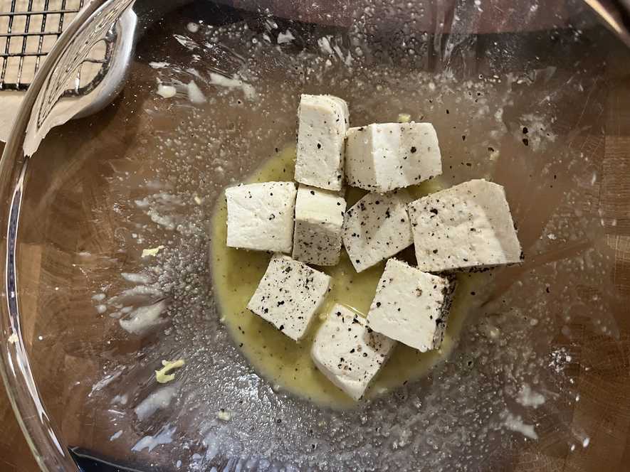 Marinate tofu