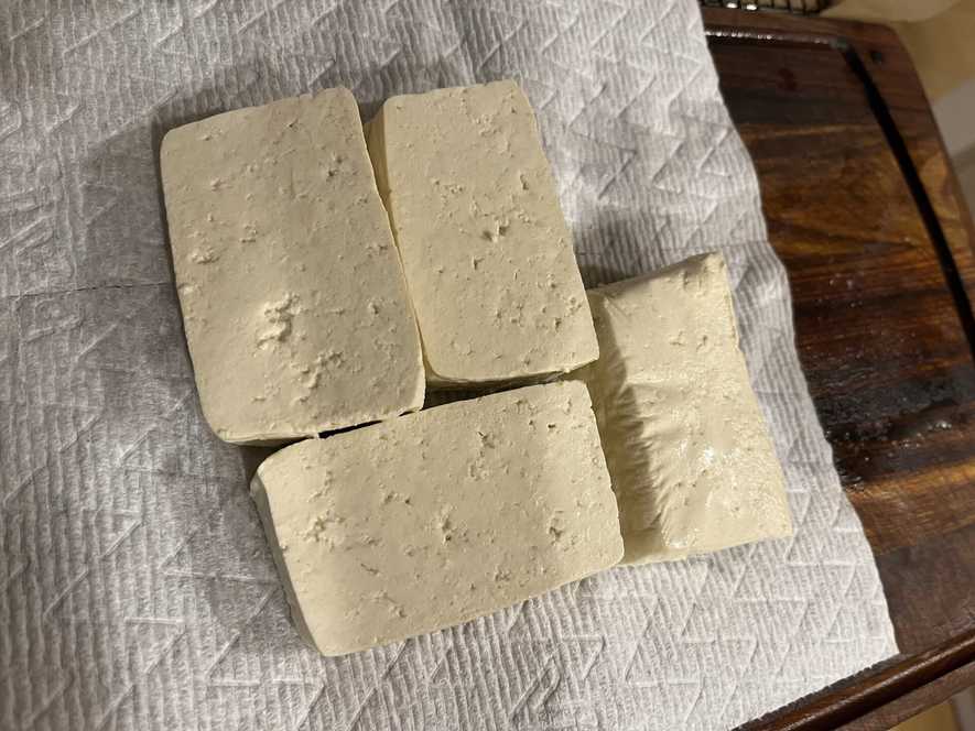 Slice tofu