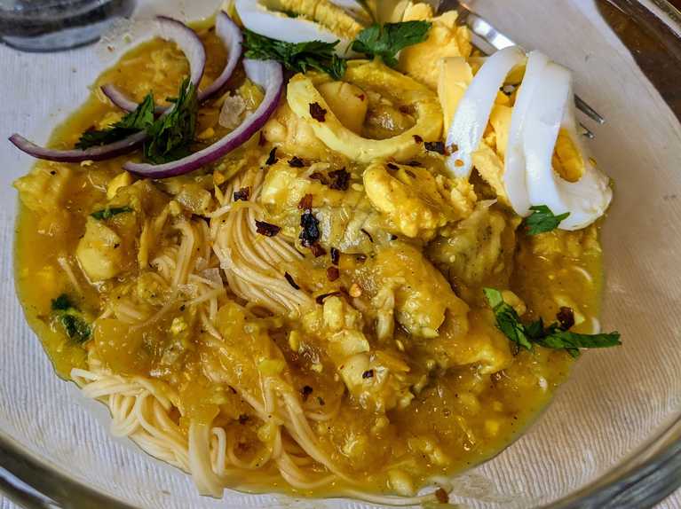Mohinga (Burmese Catfish Curry Soup)