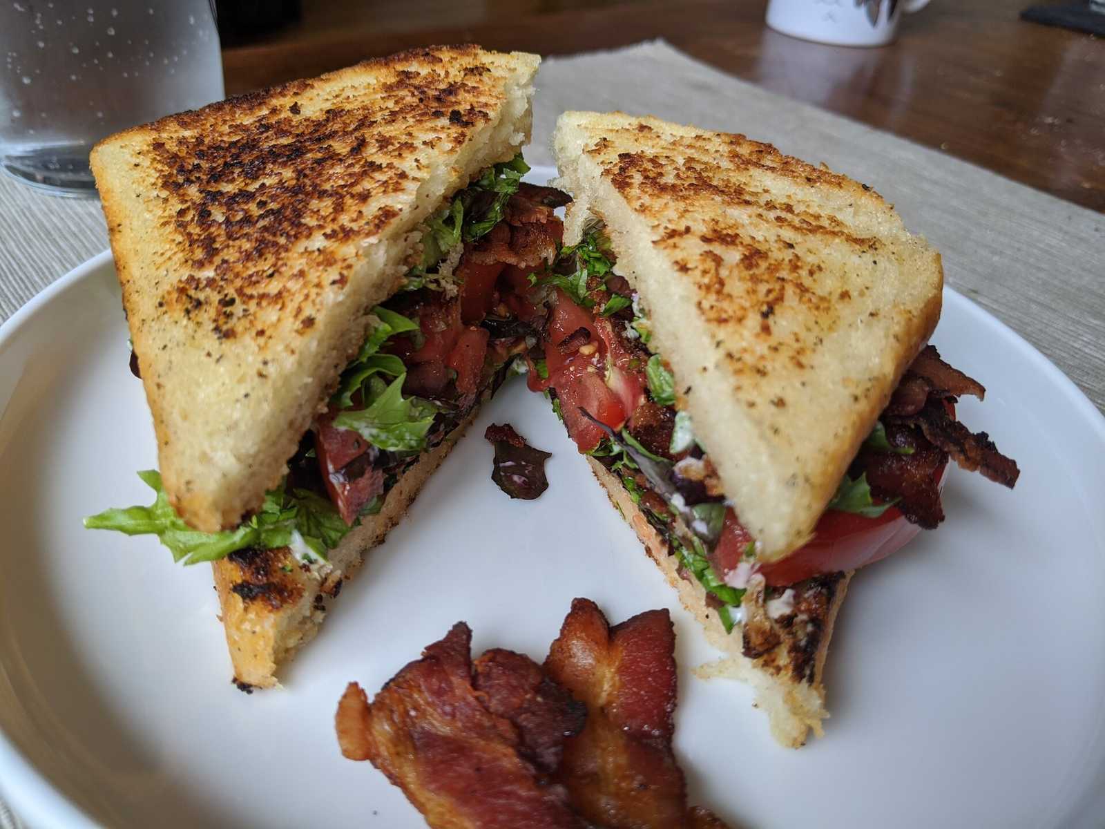 BLT